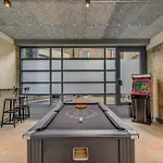 New Road Hotel