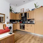 Guestready - Charming Retreat In West Green