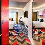 Nhow London
