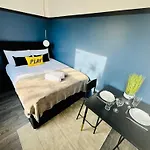 London 61 Central Studio, Ideal For Tourists High Recommend!!!