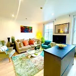 2 Beds Flat Chelsea West Brompton