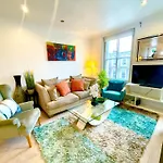 2 Beds Flat Chelsea West Brompton