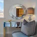 Charming 2 Bed Flat In Knightsbridge London Balcony View Of Harrods