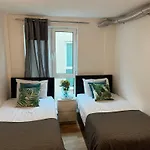 Access Apartments City