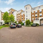 The Canary Wharf Flat