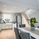 Guestready - Family Home With Garden For 6