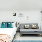 S1-4 Central Studios - Self Equipped- 15 Minutes To Oxford Street & Marble Arch