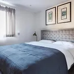 Amazing 2 Bedrooms Near Soho & Covent Garden