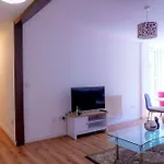 Spacious 2Bd 2Baths Apartment In Central London