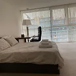 Luxury 3 Bed Apartment
