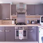 Tower Bridge Retreat