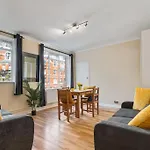 Luxstay Paddington Apartment - Sleeps Up To 6