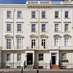 Charming 2-Bed Apt Near Buckingham Palace