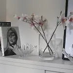 Newly Refurbished 1 Bedroom In Vibrant Notting Hill