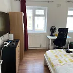 Lovely Rooms In Camden Town-Central London
