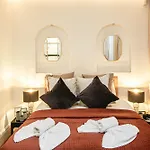 Mayfair-Dreamhouse-Ac-Selfridges-Oxfordstreet-Superluxury