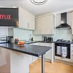 Modern Flat Near Oxford Street - Central London