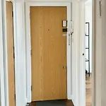 Central London Trendy Apartment