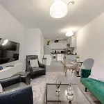 Stylish Apartment By Chelsea-Victoria-Pimlico