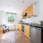 The Hammersmith Flat- Tbu