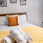 Cozy London Apartment - Central Location
