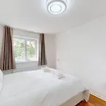 1Bed Maisonette With Free Parking In Crystal Palace