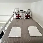 Islington Budget Guesthouse