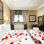 Gem Langham Court Hotel