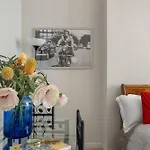 Modern Studio Apartment