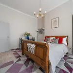 Modern Studio Apartment