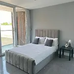 Luxury Private Room In Central London
