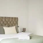 Paddington - 2Br With Balcony - Cityapartmentstay
