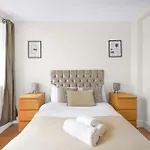 Paddington - 2Br With Balcony - Cityapartmentstay