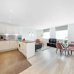 Comfy 1 Bed Apartment In Central London Near Regents Park Free Wifi By City Stay Aparts London