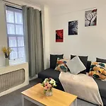 Oxford Beautiful Studio Apartment