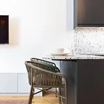 Coleherne Road Residence VI