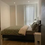 5 Purbeck Gardens Rooftop Apartment