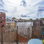 Modernised Apartments 1 And 2 Bedrooms Option Terrace And Balcony High Street
