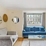 South Kensington - Sherborne Residence