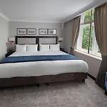 Wellington Hotel by Blue Orchid