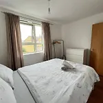 Bai Amazing 5 Sleeper Flat In London Zone 2