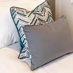 Earthy Elegance Stylish 4Br For Urban Escapes