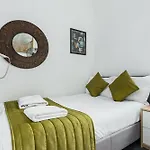 Vilenza Hotel