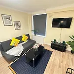 Edgware Road Comfortable Studio Apartment