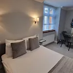 Aspen Hotel