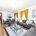 Carlton Court - Mayfair