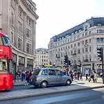 4Br 2Ba House By Livestay Short Lets & Serviced Accommodation London Near Oxford Circus With 2 Private Patios