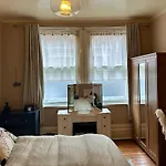 Cosy & Unique