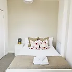 Shoreditch Rooms