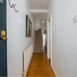 Bright Spacious Double Bedroom
